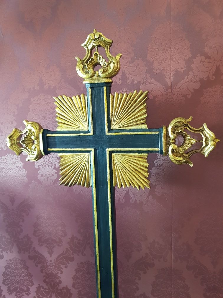 Cruz, crucifixo para cristo em madeira