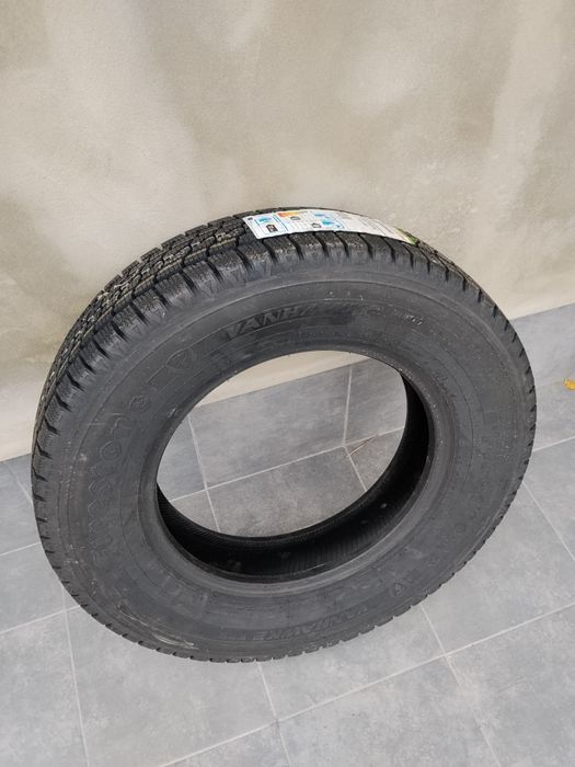 Opona zimowa firestone winterhawk 2 205/75/16 C 1 szt.