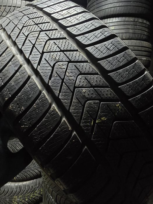255/40R20 Pirelli Sottozero 3