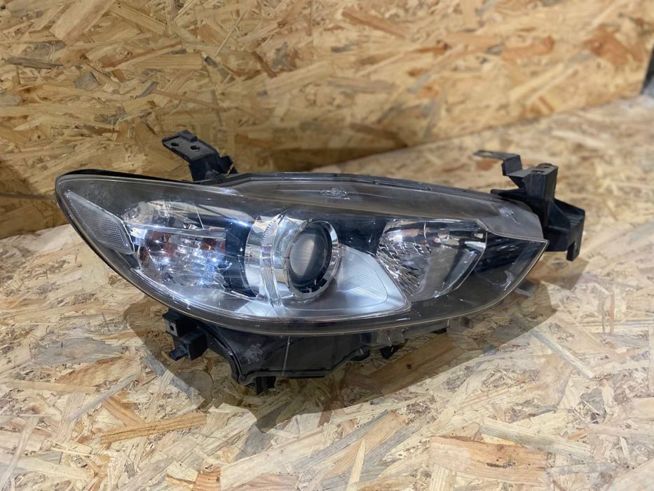 Mazda 6 jj gj 2013-17 фари фара права ліва мазда 6 галоген дефект