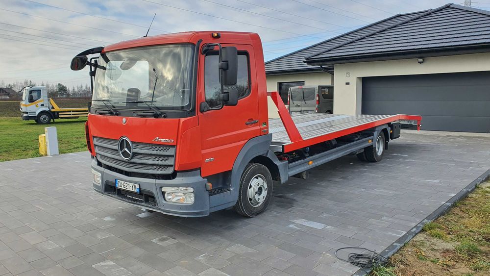Mercedes Atego 12-18 Ton DMC Zabudowa laweta najazd pomoc drogowa