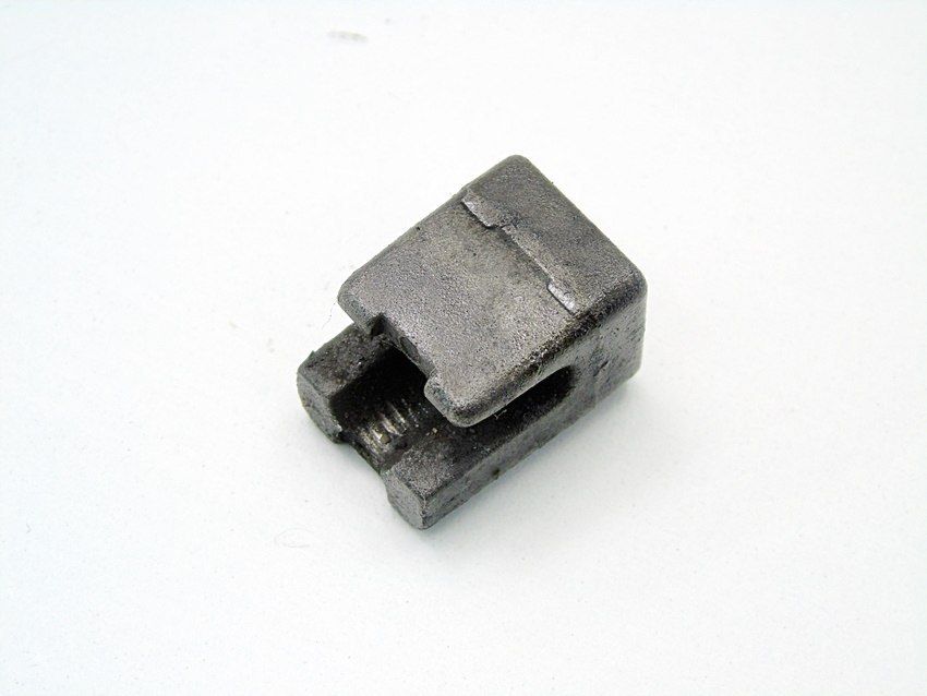 Mocowanie Łapka Miski Skrzyni Biegów 5Hp18 Bmw E36 E38 E39 2.2 2.5 2.8