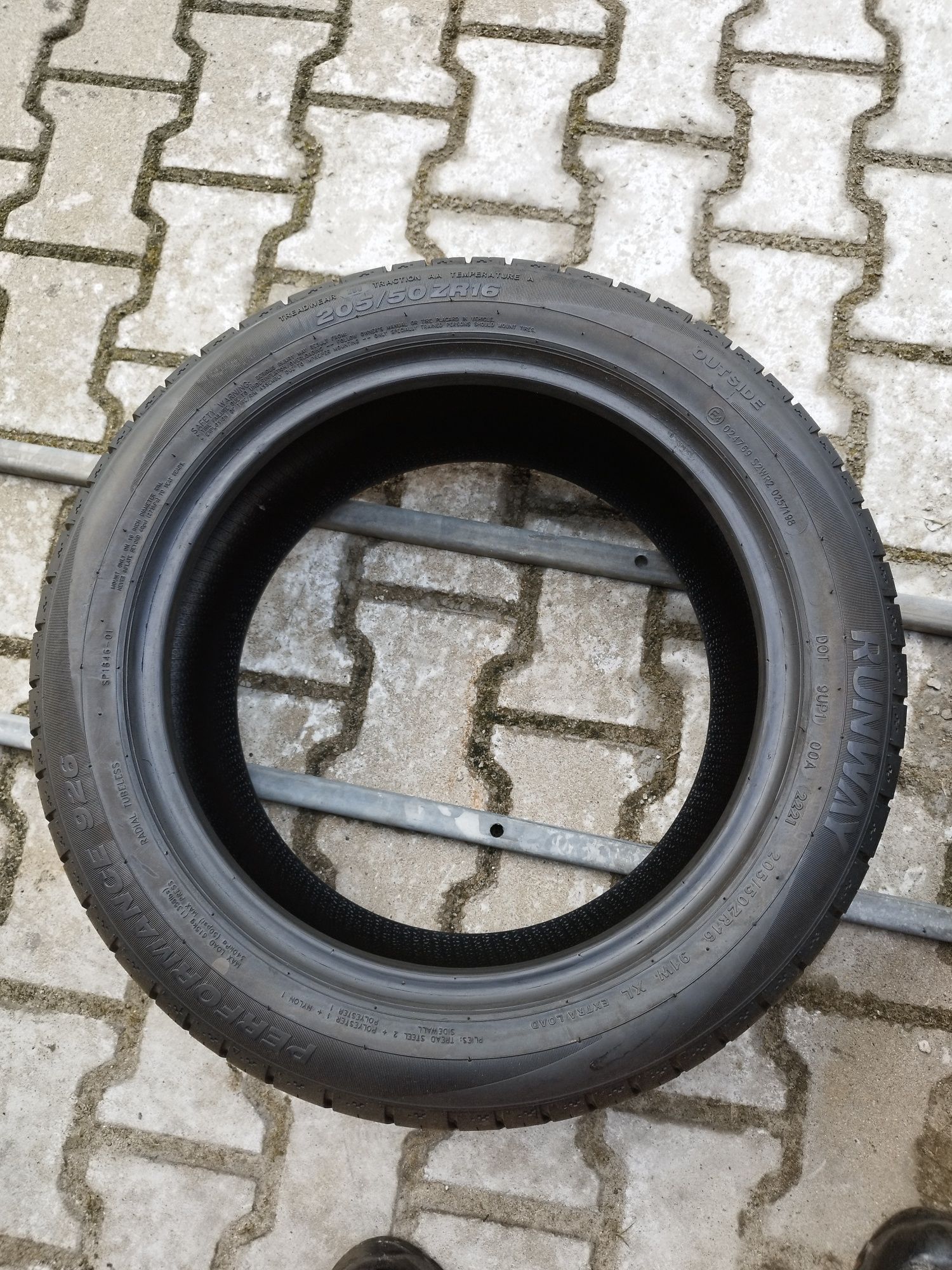 2x opony letnie 205/50 r16 Runway performance 926 91w xl