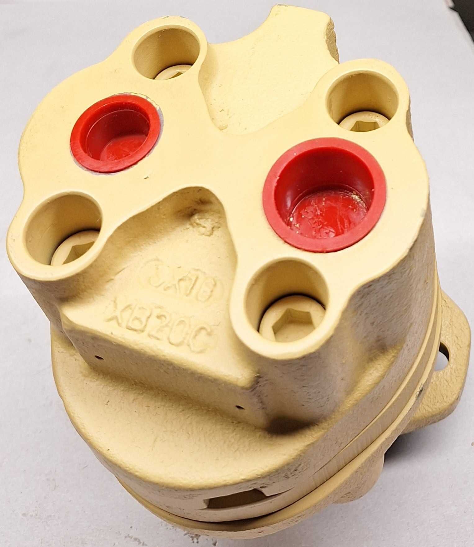 Pompa hydrauliczna wspomagania przekładni - P2C1604A1E55C