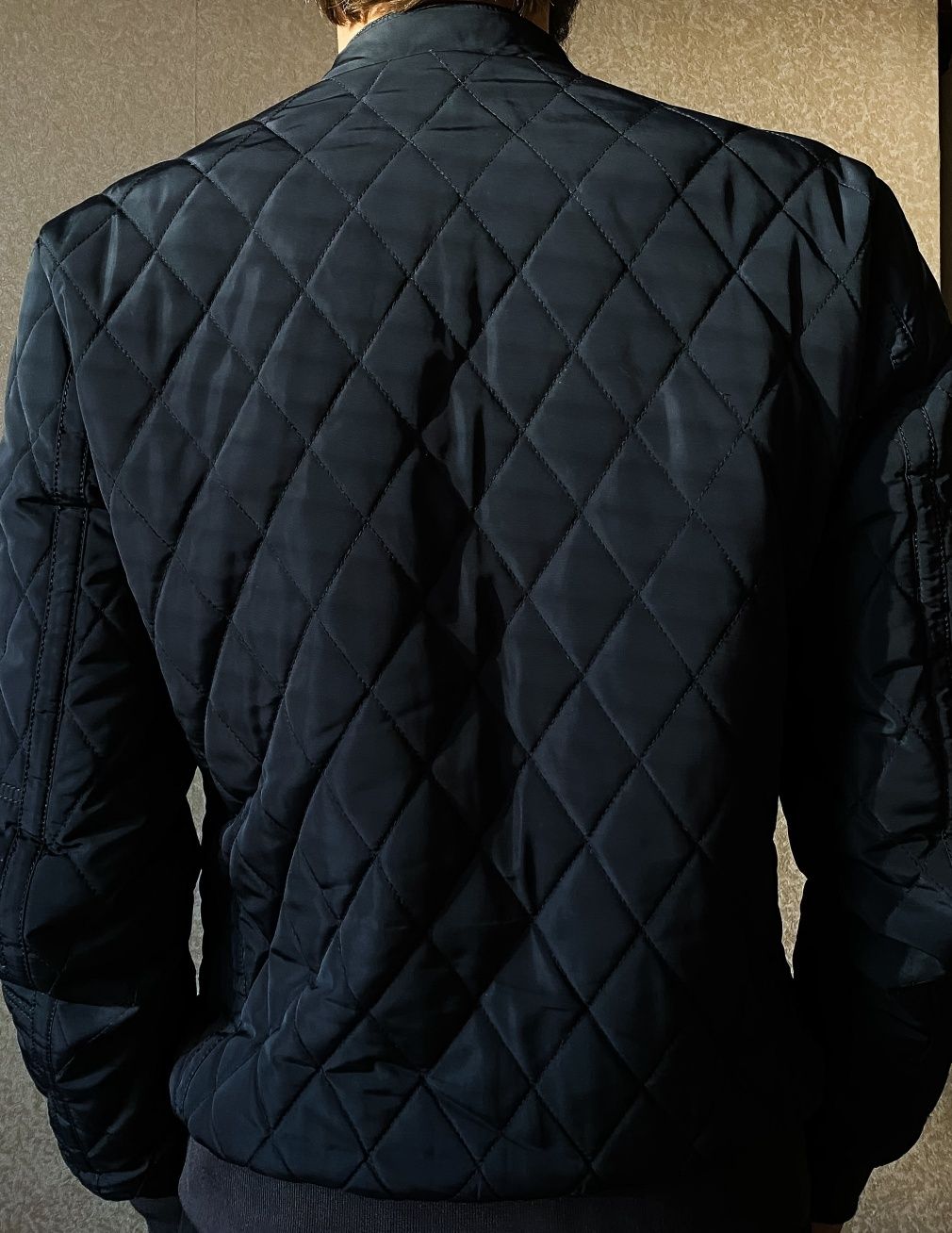 Чоловіча куртка весна - осінь, розмір S, темно синього кольору