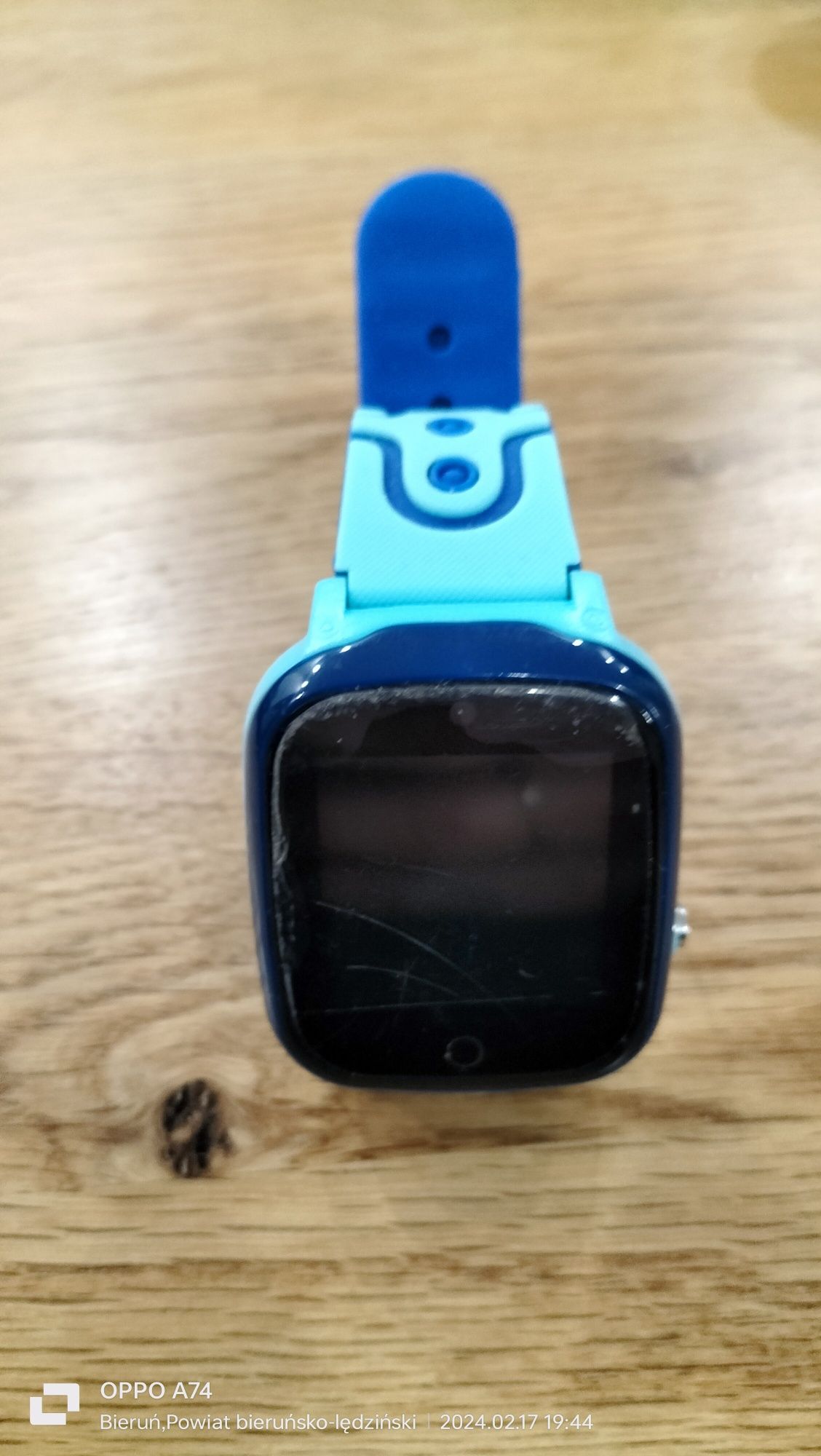 Zegarek smartwatch dla dzieci Gogps k17