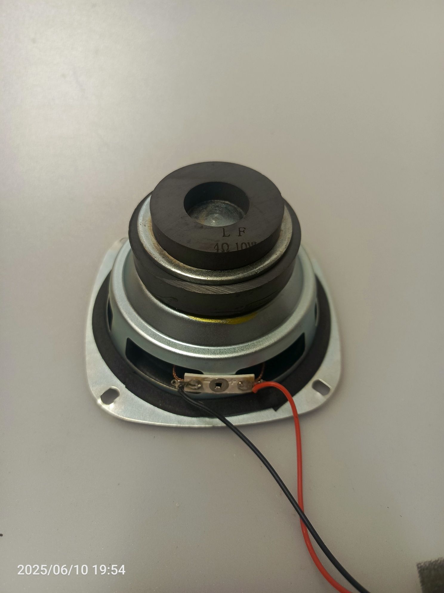 Głośnik basowy, woofer 10W, 4 Ohm