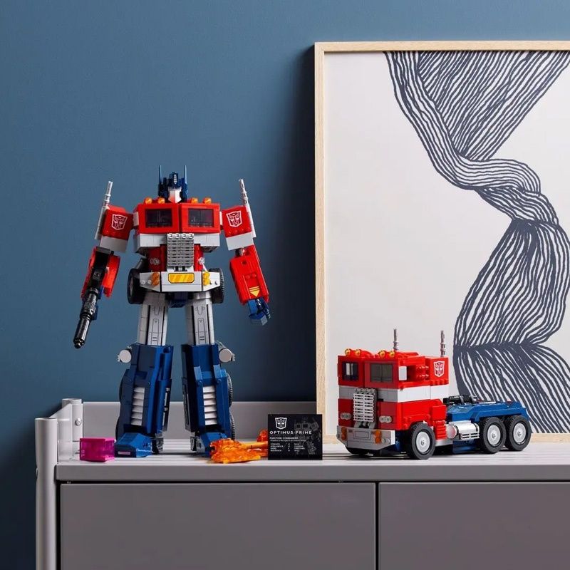 10302 конструктор Optimus Prime (Transformers G1)