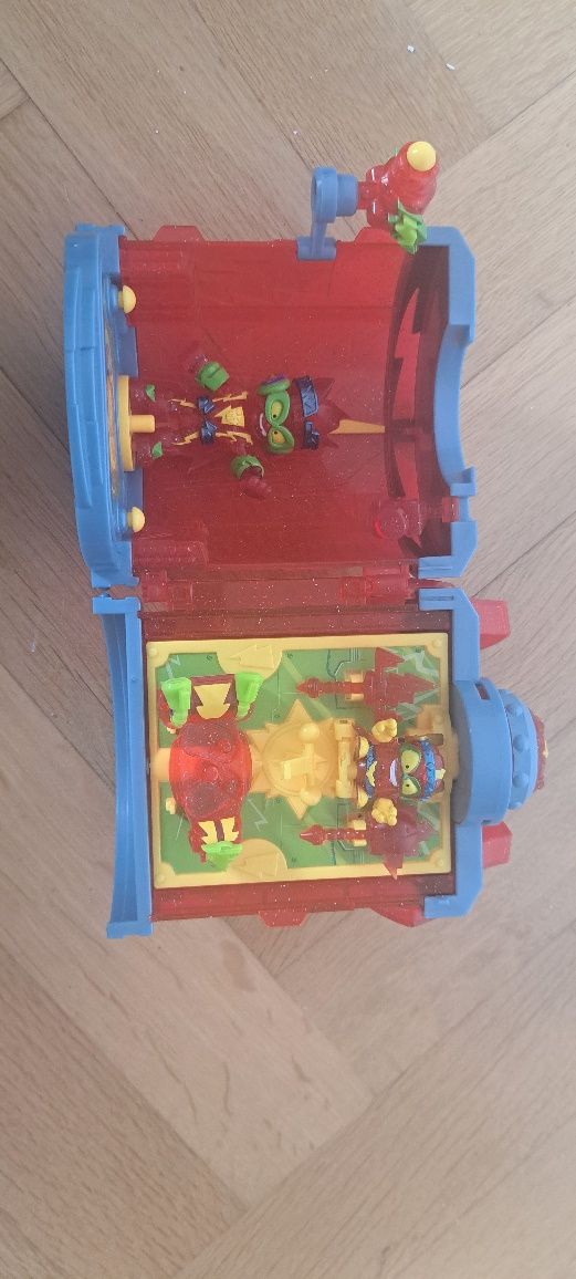 SuperThings Secret Base Fury Storm