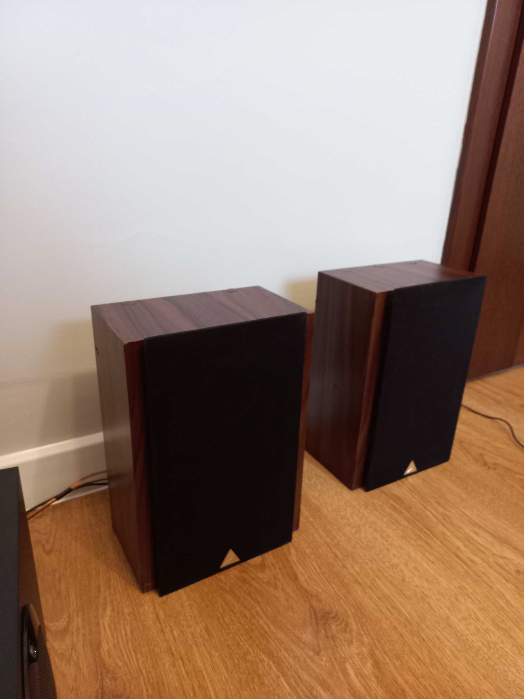 Customowy Zestaw Głośników do Komputera Logitech S-220 & TESLA, Unitra