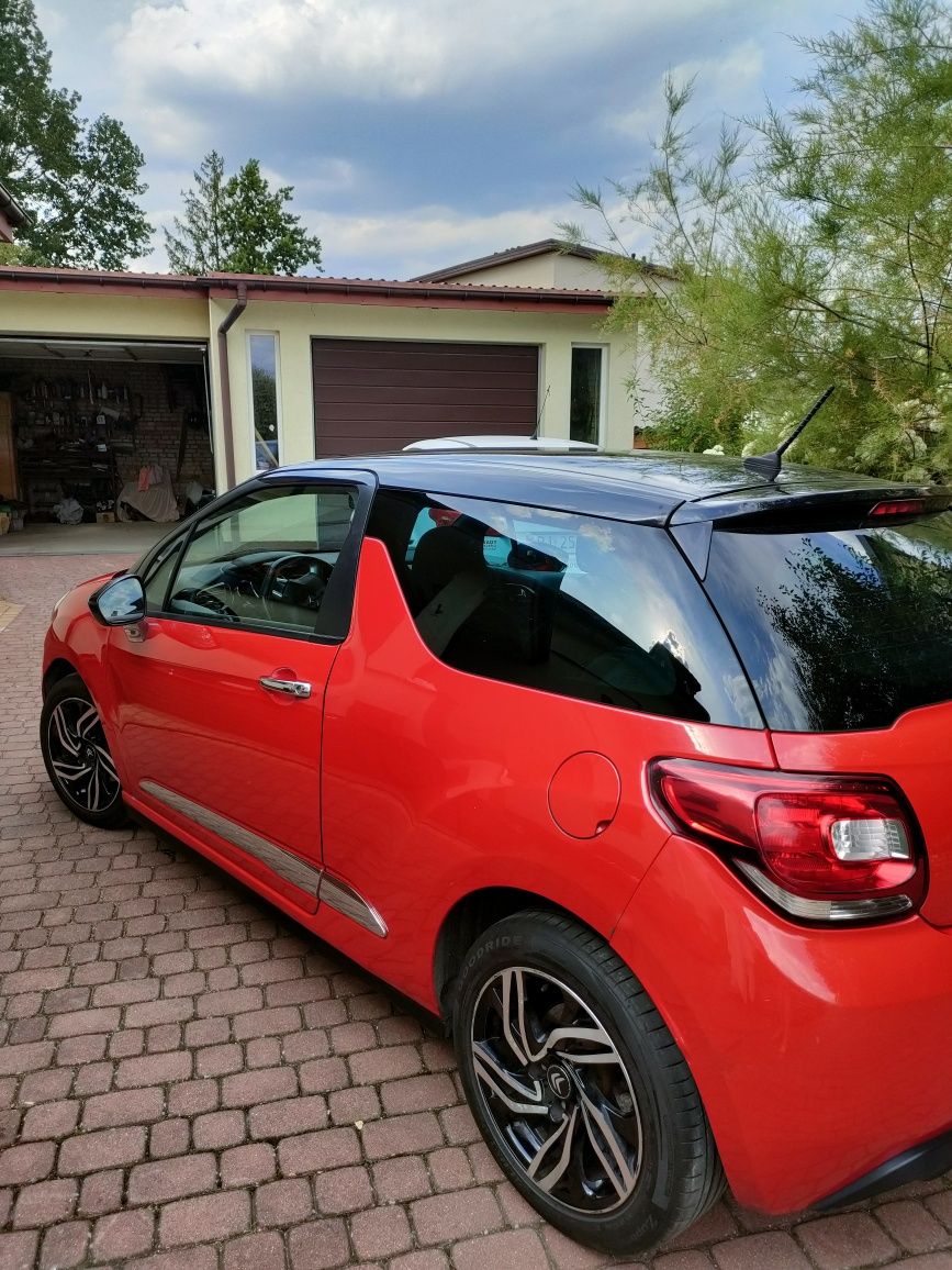 DS3 2011 rok Citroen