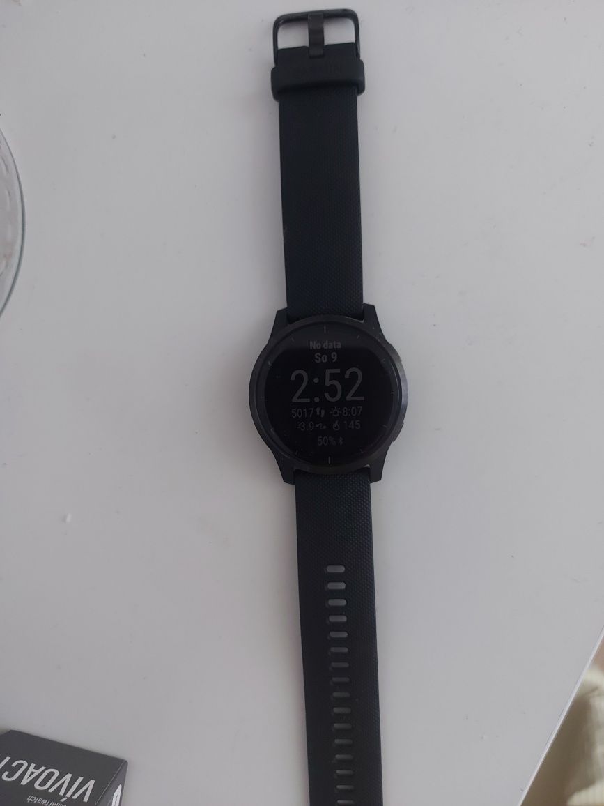 Zegarek smartwatch Garmin Vivoactive 4