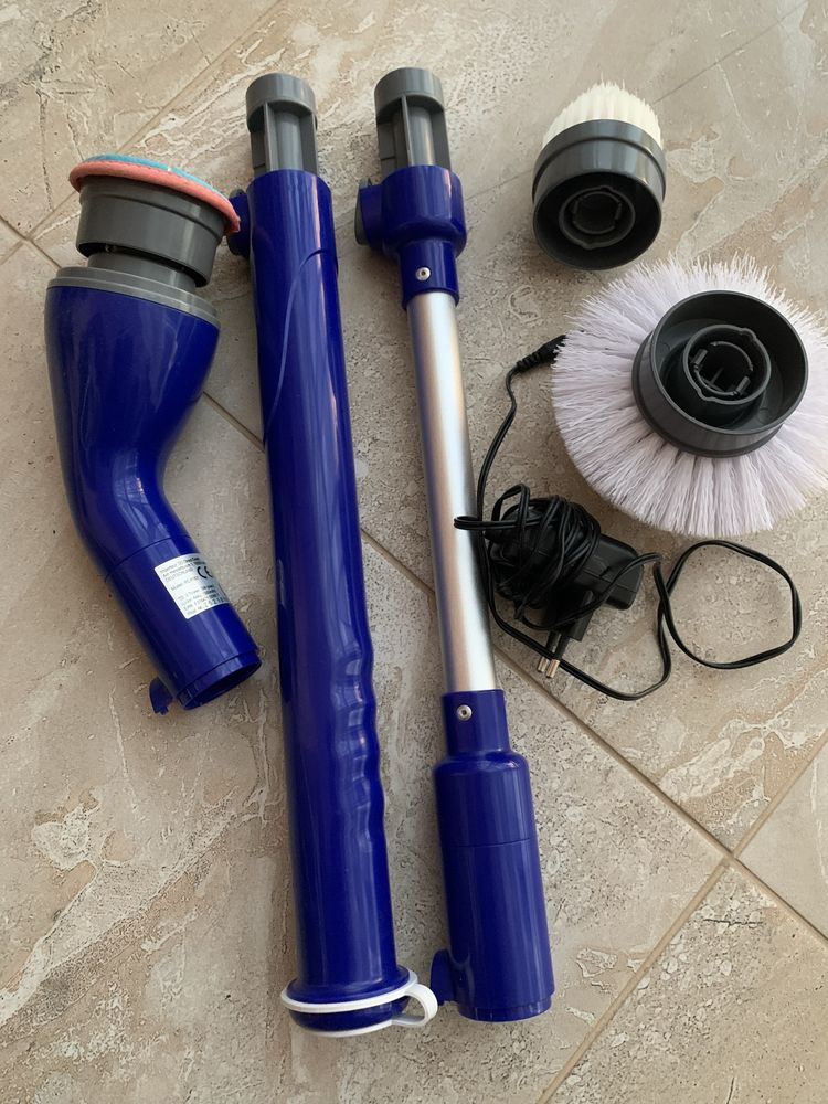 Акумуляторна електрична щітка CLEANmaxx для прибирання