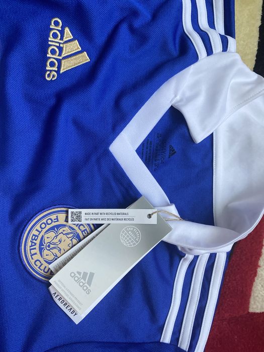 Футболка лестер на 14 лет,с бирками