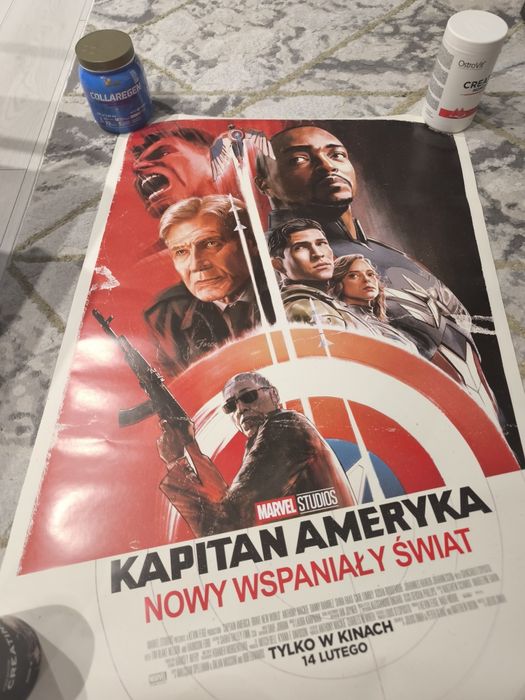 Plakat filmu kapitan Ameryka nowy wspaniały świat