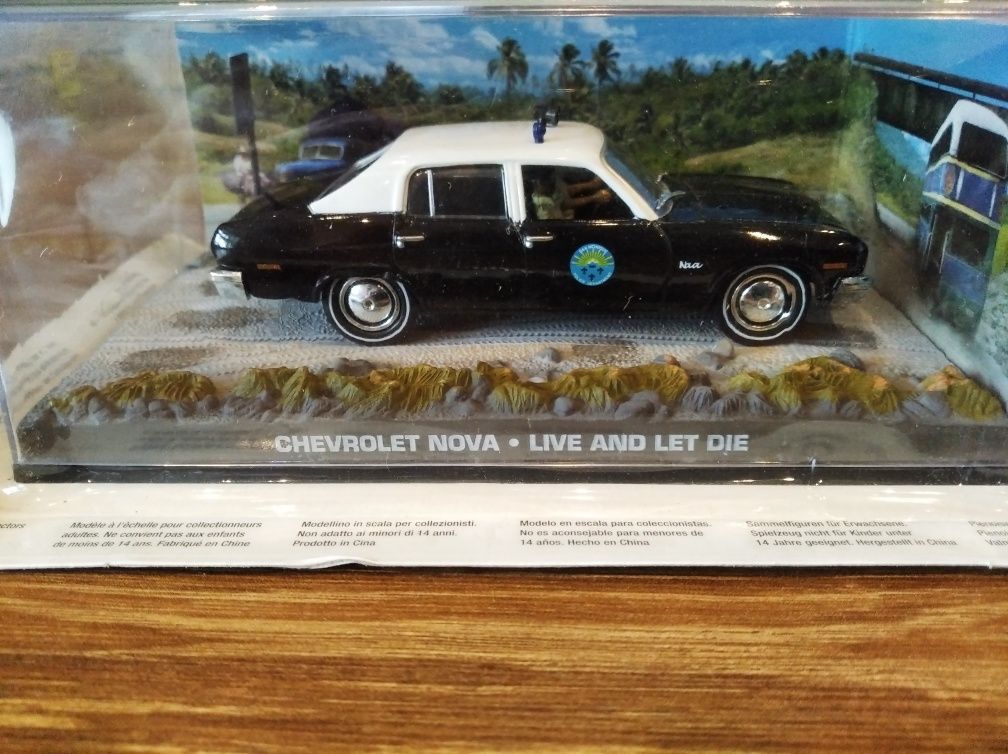 1:43 Chevrolet Nova James Bond 007 Live And Let Die model