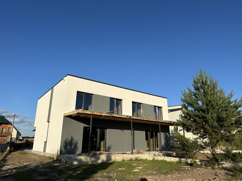 Продаж котеджа в районі Луцького кільця