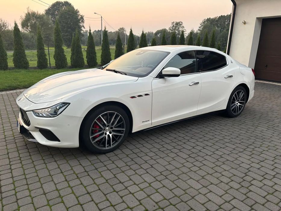 Maserati Ghibli SQ4 Gransport Carbon