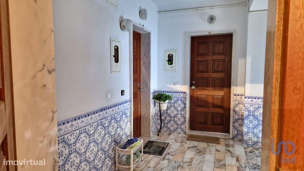 Apartamento T3 em Porto de Mós - São João Baptista e São Pedro de 198,