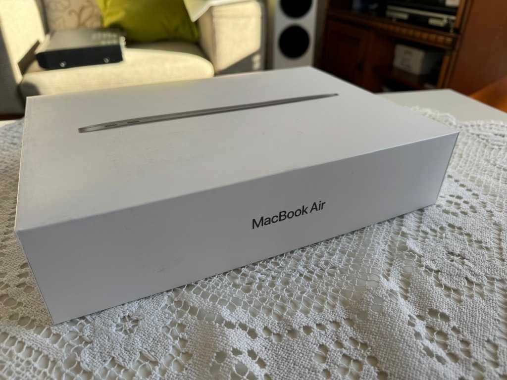 Apple MacBook Air M1 13,3" - 16GB RAM - 256GB Dysk -  Jak Nowy