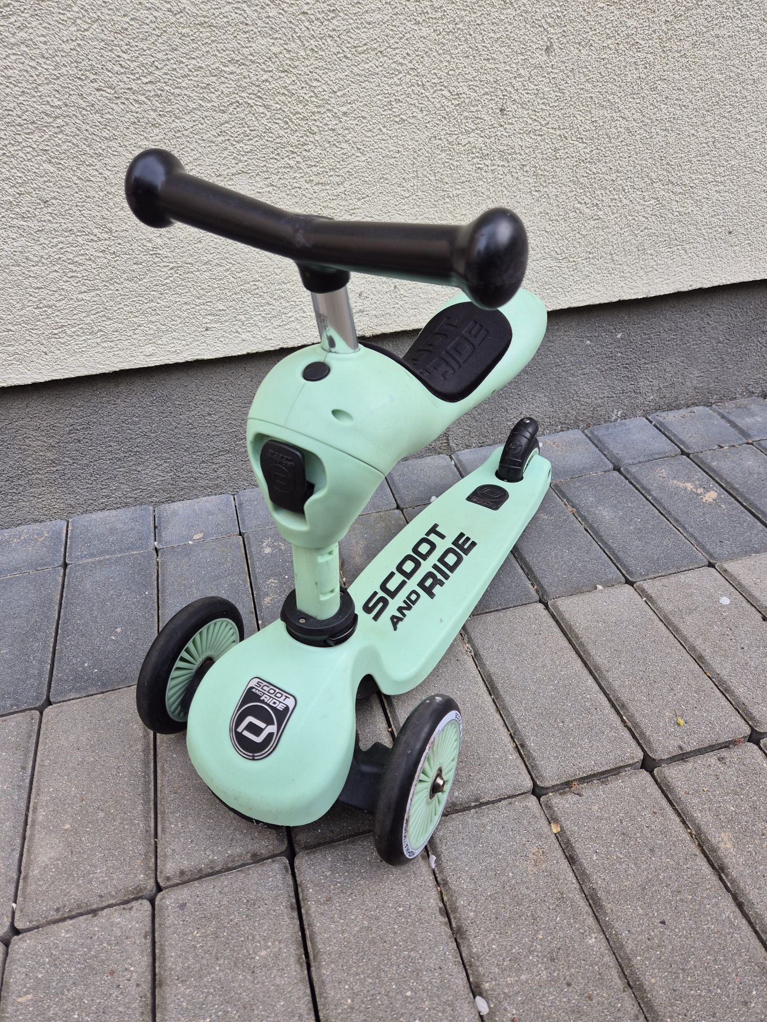 Scoot & Ride Highwaykick 1 Jeździk i Hulajnoga 2w1