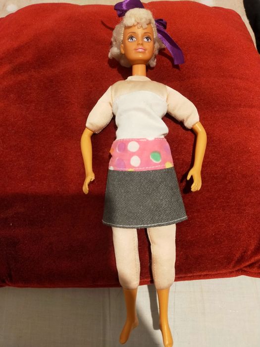 Lalka Barbie lata 90te