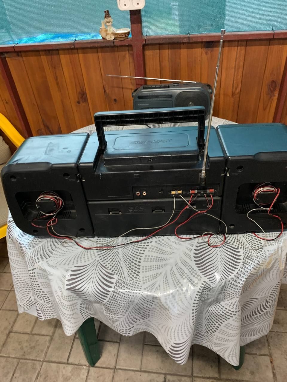 Магнитола SHARP-WF 970.