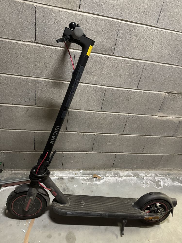 Xiaomi electric scooter 4 pro