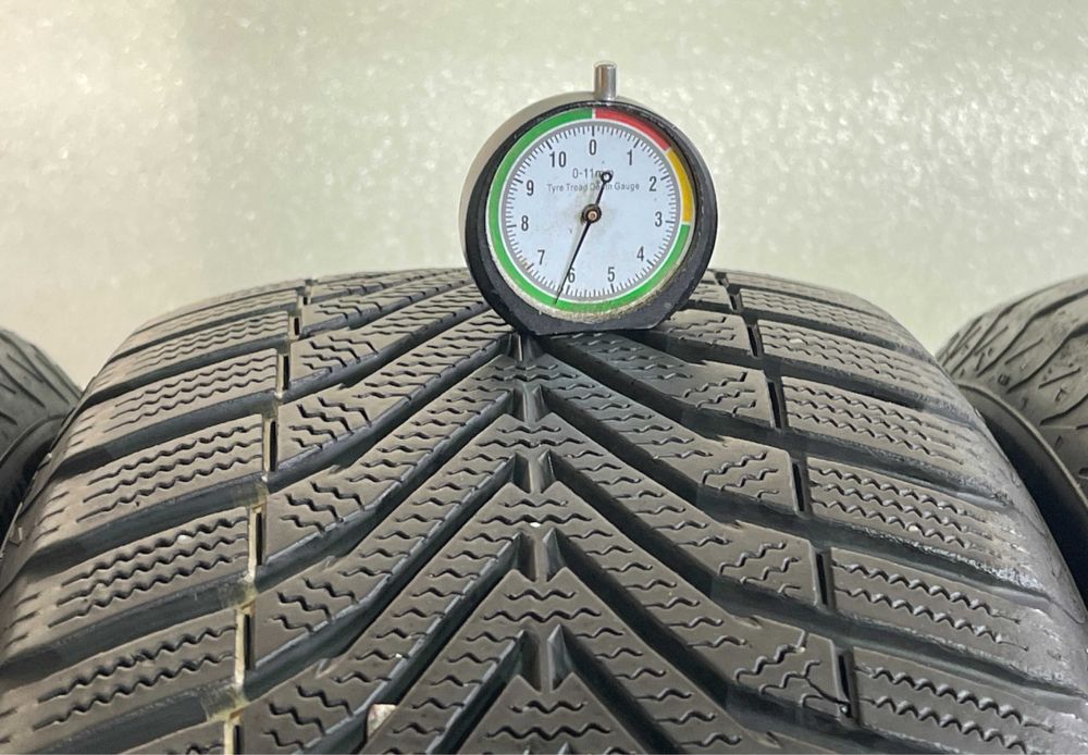 Автошинр колеса резина 205/55 R16 Vredestein зимові 2020 рік
