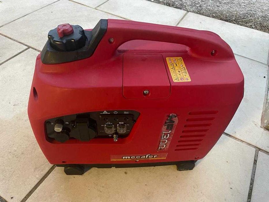 Генератор бензиновий інверторний Mecafer MF1300i