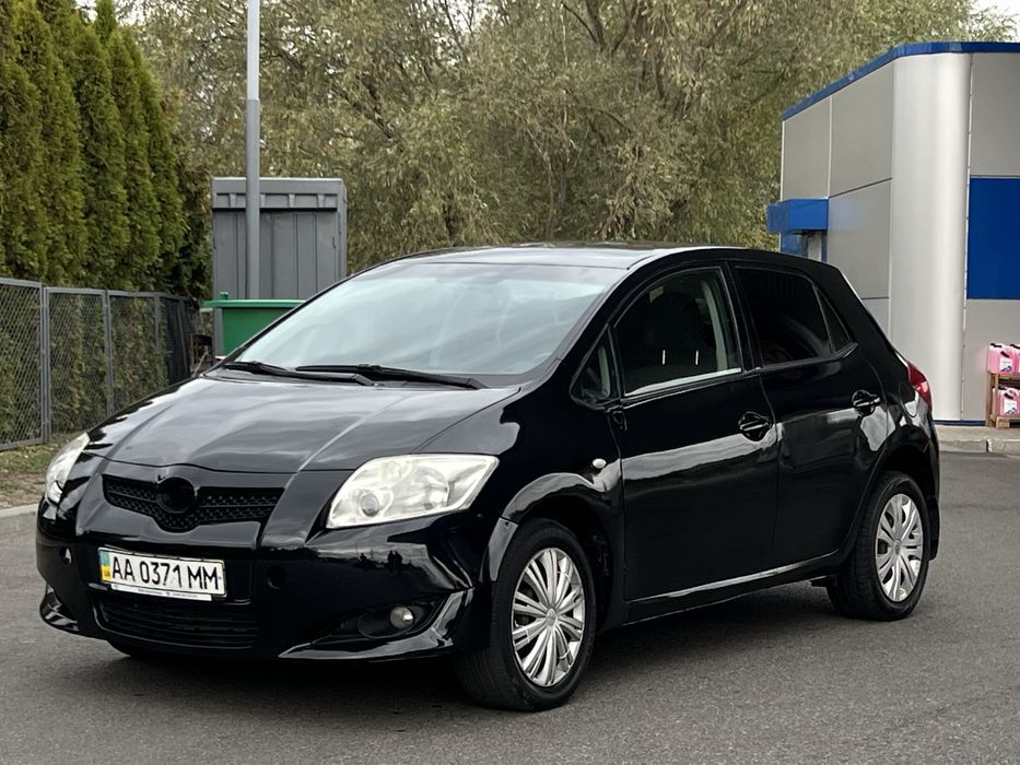 TOYOTA AURIS 2008 року , срочная прожажа