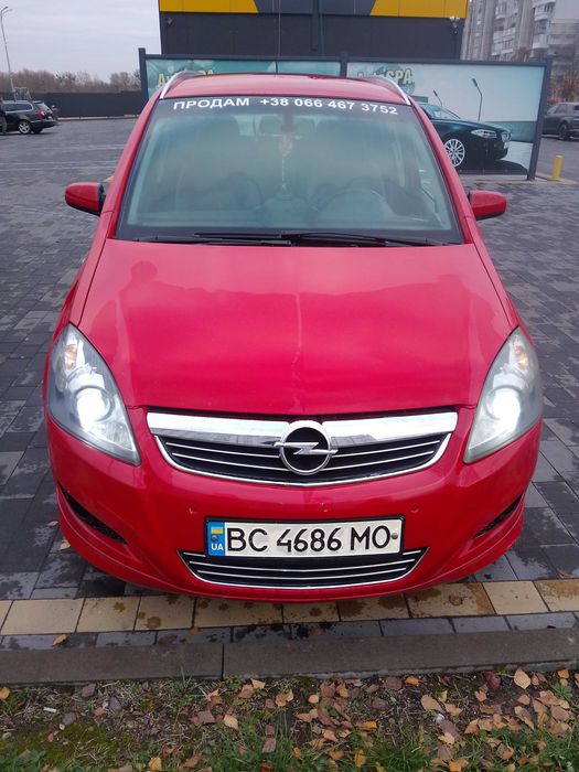 Машина Опель зефіра б