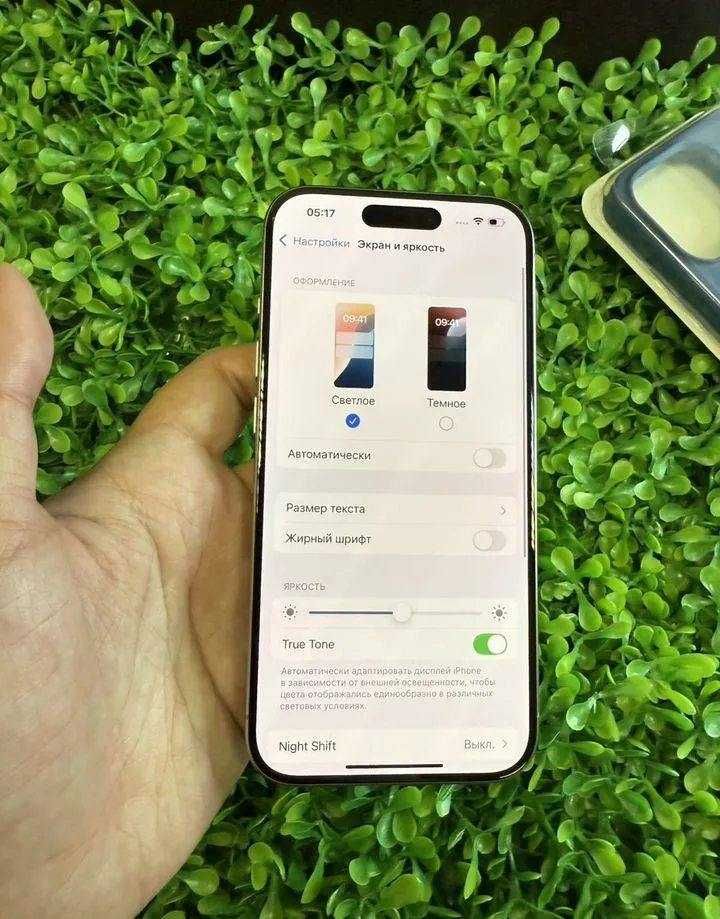 iPhone 15 pro 256 gb