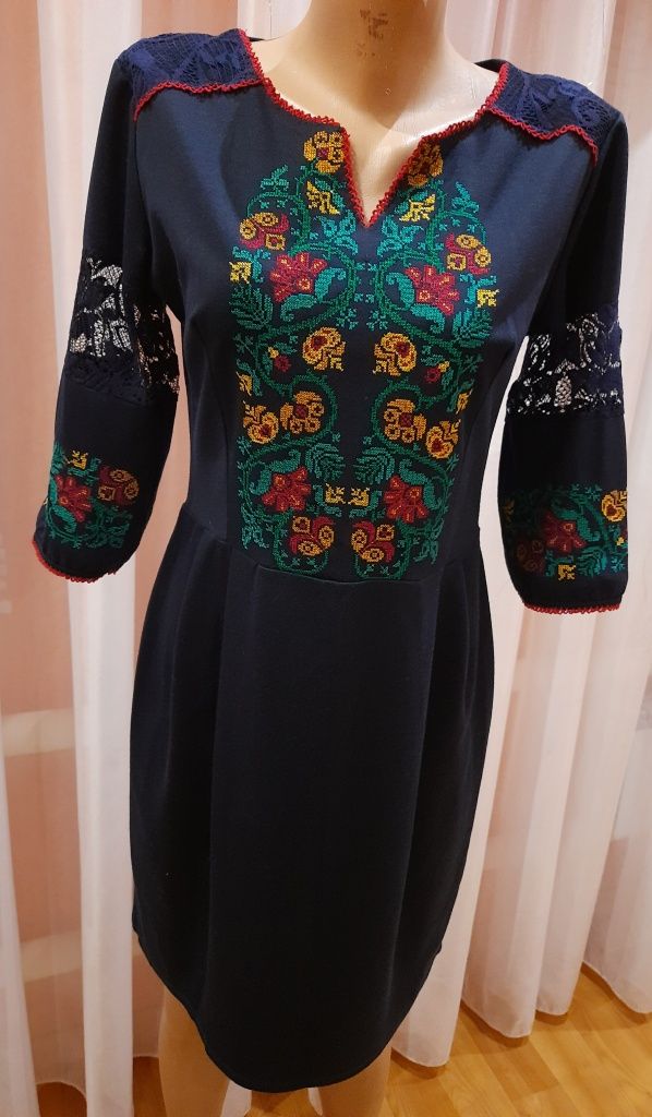 Платье в Украинском стиле.