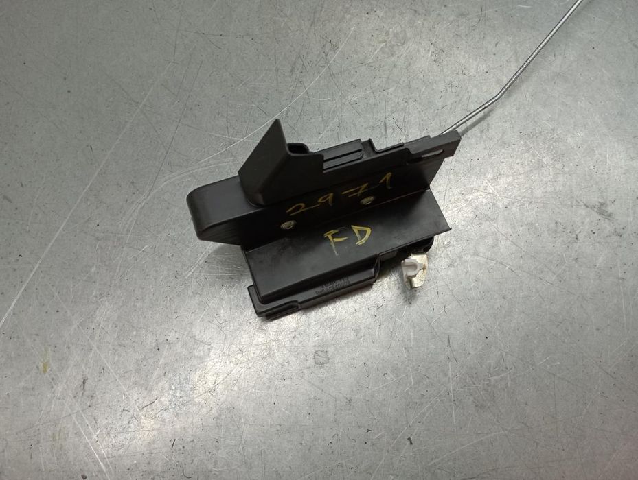 Fechadura / fecho porta frente direito DACIA Sandero III