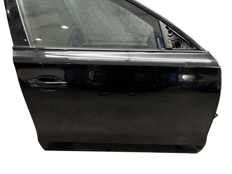 Audi A8 S8 D4 drzwi LY9T