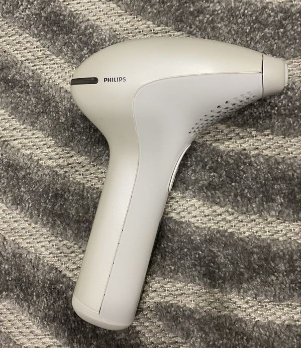 Фотоепілятор  PHILIPS