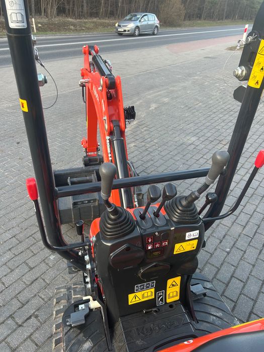 Wynajem Minikoparka Kubota KX008