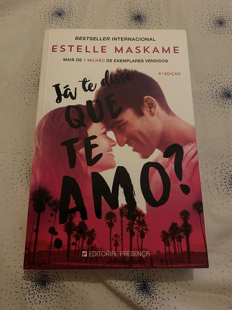 Livro “Já te disse que te amo?” de Estelle Maskame