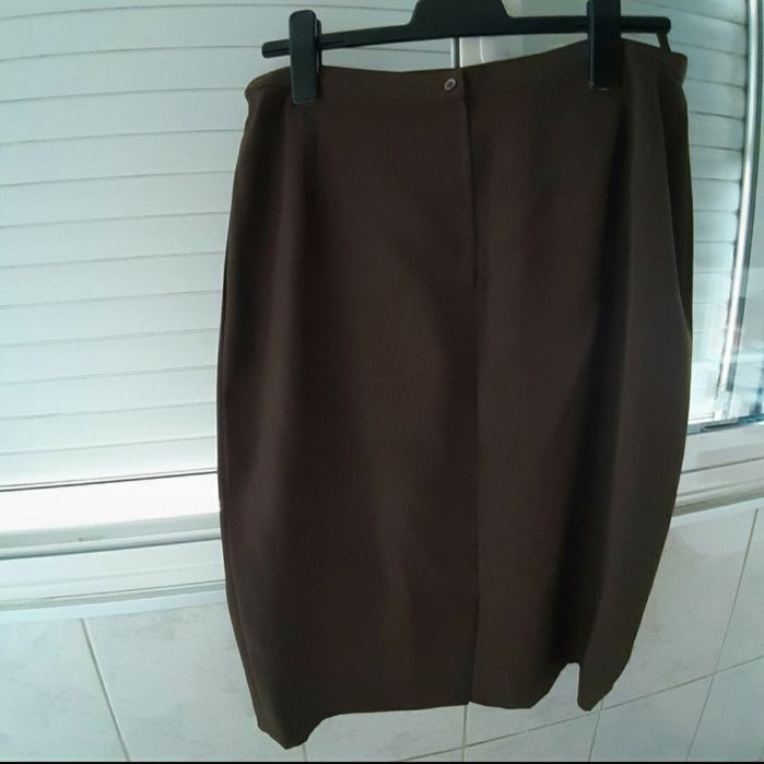 Fato elegante com bordados