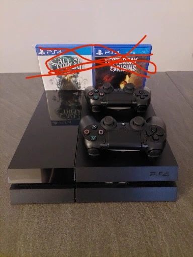 Ps4 + ladowarka do padów + gry
