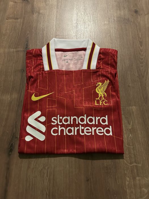 Liverpool fc 24/25 kit