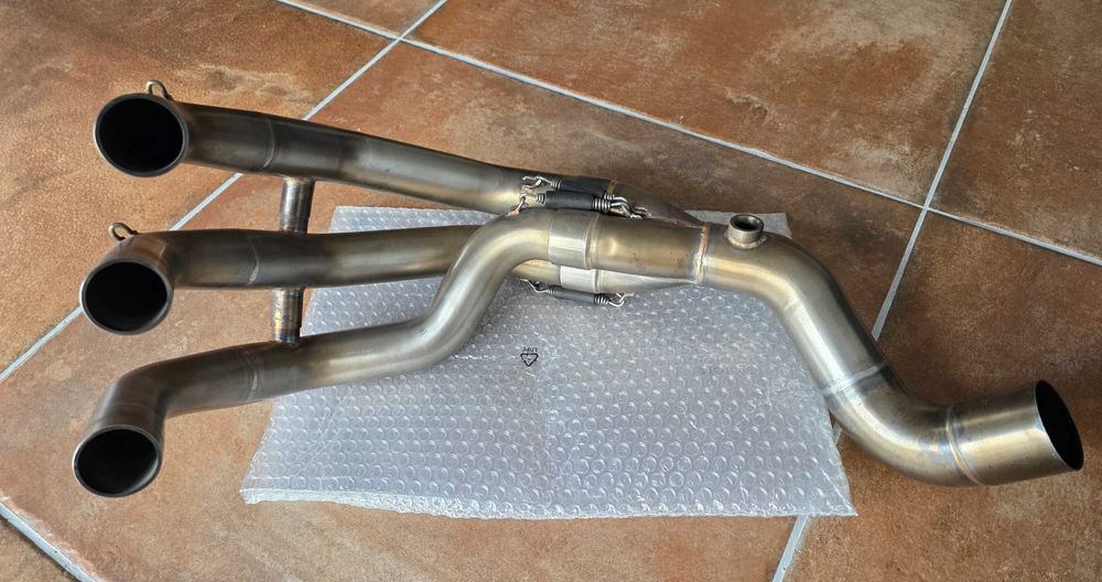 Linha de escape completa ARROW - TRACER 900/900GT ano 2018 a 2020