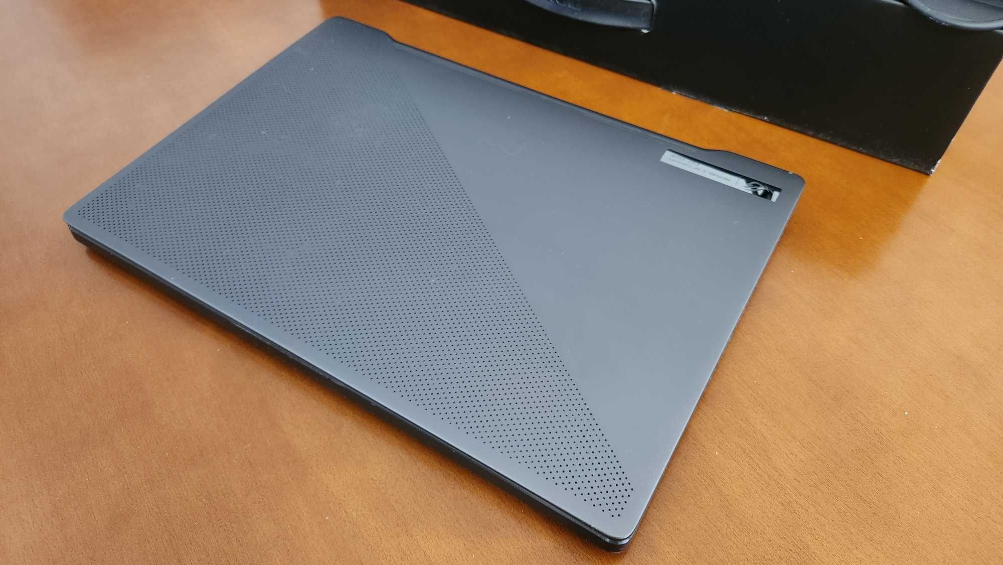 Portatil Asus Rog Zephyrus G14 - Ryzen 9 - 24Gb RAM - rtx 3050 Ti