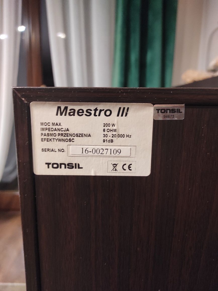 Kolumny Tonsil Maestro III