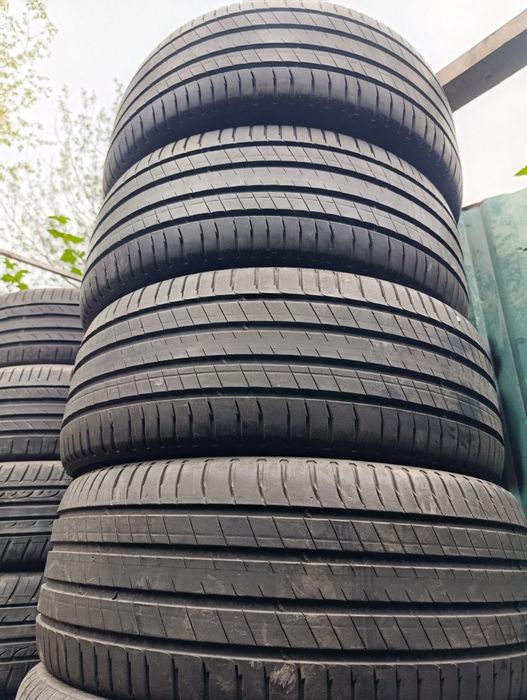 255/45/20 Michelin latitude sport3 vol