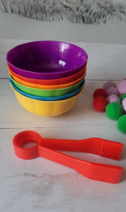 Набір сортер монтесорі, помпони, 18 м+