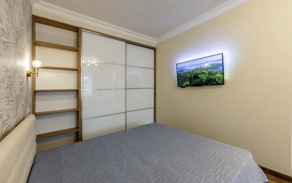 БЕЗ КОМІСІЇ 1- К. квартира вул. Пріорська /Полупанова 16 ЖК  Вишиванка