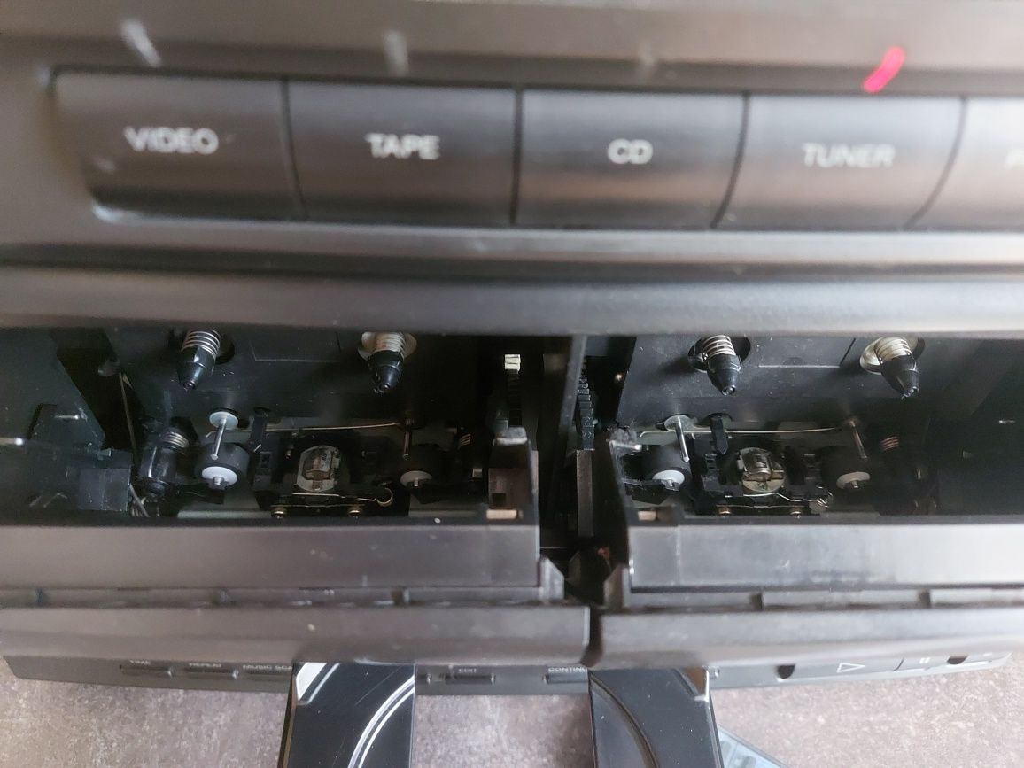 Sony LBT-A390
Система Midi HiFi (1994)