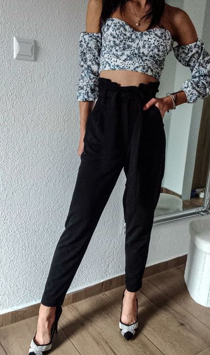 Spodnie czarne z paskiem XS S M nowe